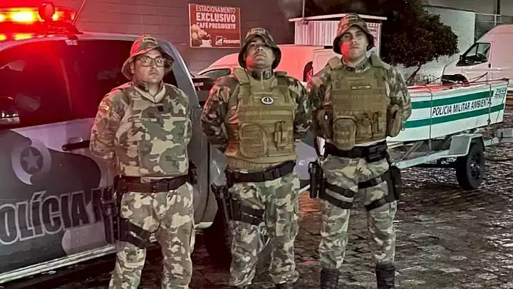 Polícia Militar Ambiental de SC é enviada para ajudar Porto Alegre